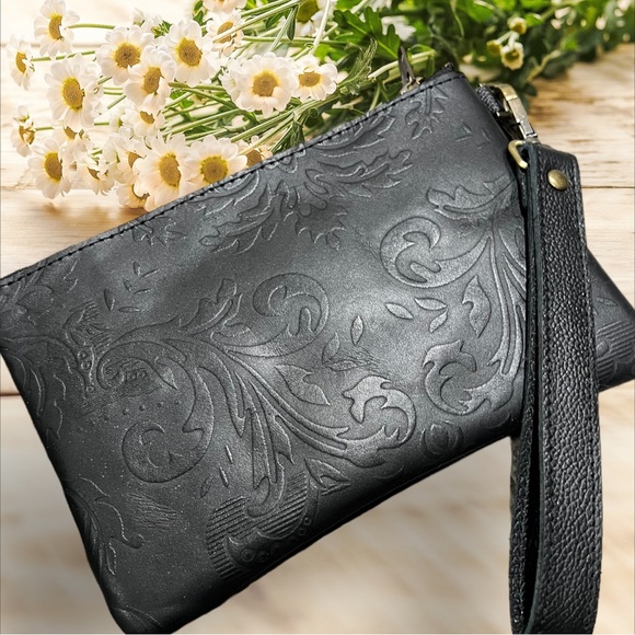 Handbags - Genuine Embossed leather Black wristlet pouch clutch make-up bag purse New gift